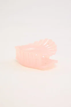 Shell Hair Claw Clip Pink