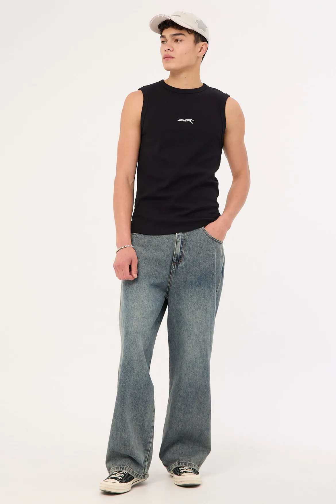 Shutdown Singlet Tank Black
