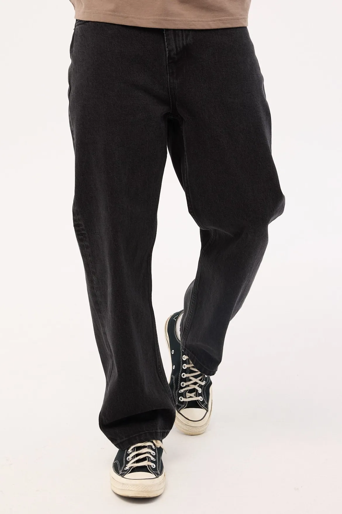 Slacker Jean Aged Black