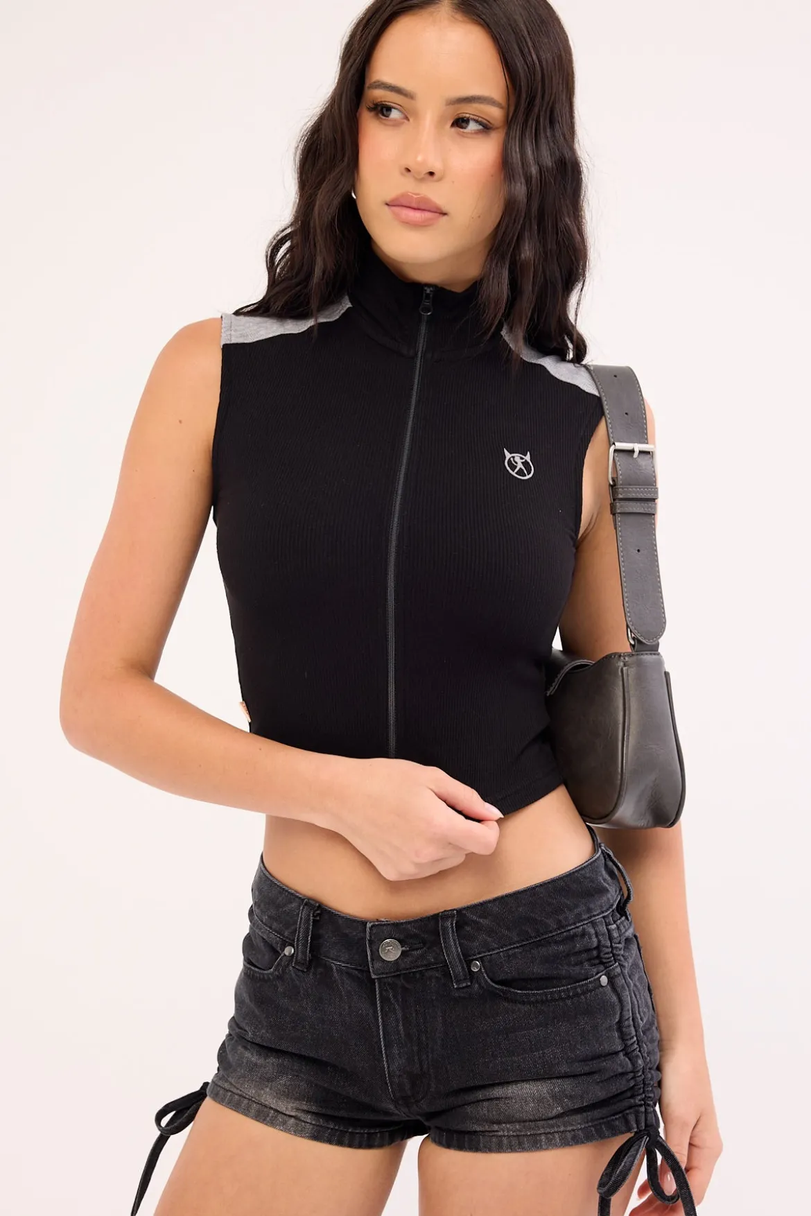 Speed Zip Through Tank Black/Grey