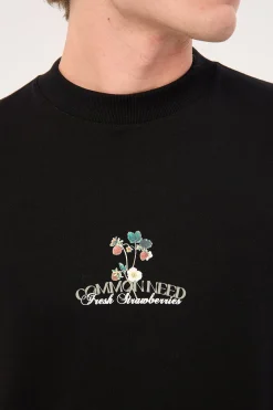 Strawberry Cropped Heavyweight Easy Tee Black