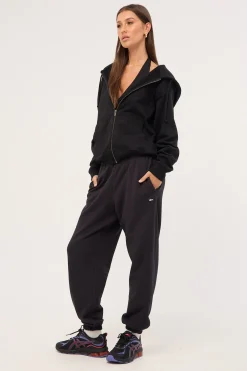 Studio Style Jogger Black