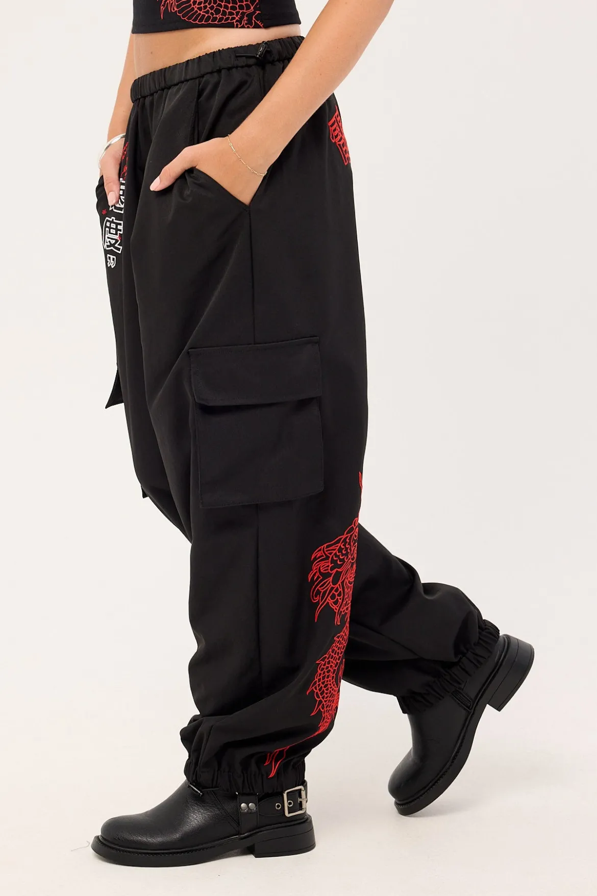 Sumi Dragon Cargo Pant Black