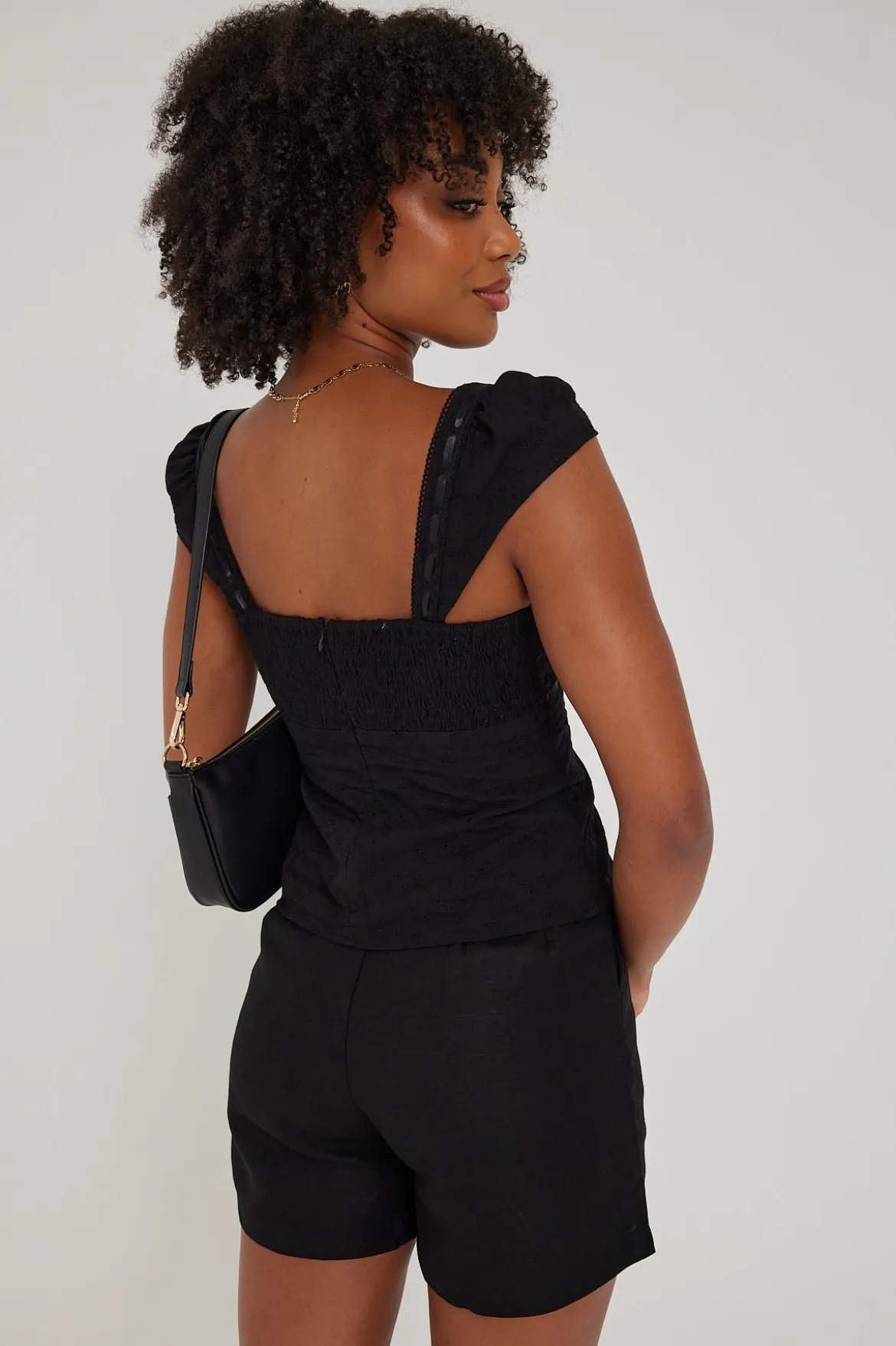 Tailored Linen Blend Short Black