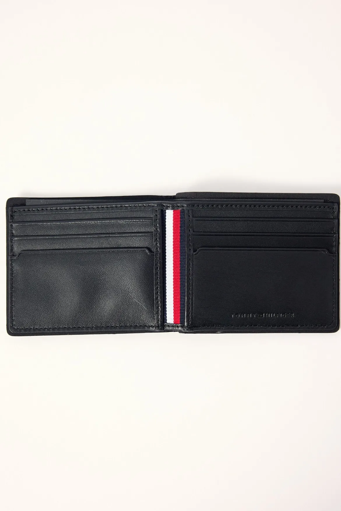 TH Corp Mini CC Wallet Black