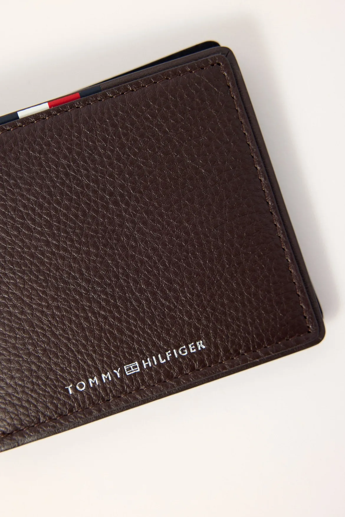 TH Corp Mini CC Wallet Coffee Bean