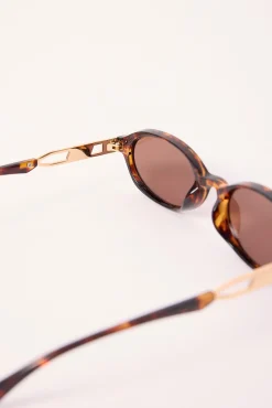 The Fixx Turtle/Brown Lens