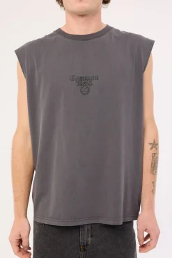 Themis Muscle Tank Washed Black