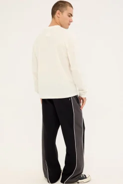 Token Lounge Trackpant Black