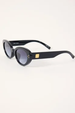 Tootsie Black/Smoke Grad
