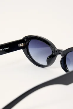 Tootsie Black/Smoke Grad