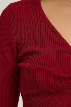 Tori Twist Front Long Sleeve Knit Top Red