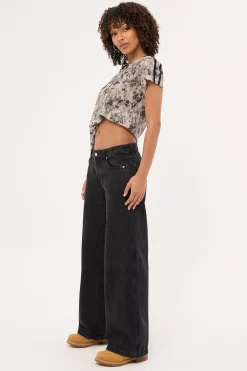 Torn Instinct Low Baggy Jean Washed Black