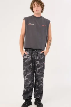 Torque Cropped Muscle Tank Washed Black