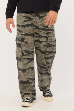 Transmission Big Slacker Cargo Pant Black Tiger