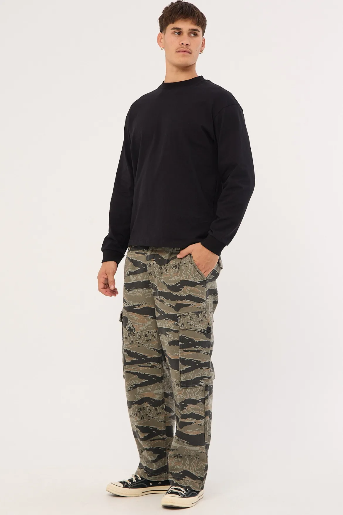 Transmission Big Slacker Cargo Pant Black Tiger