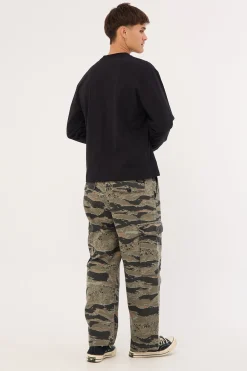 Transmission Big Slacker Cargo Pant Black Tiger