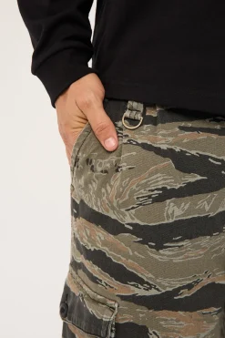 Transmission Big Slacker Cargo Pant Black Tiger
