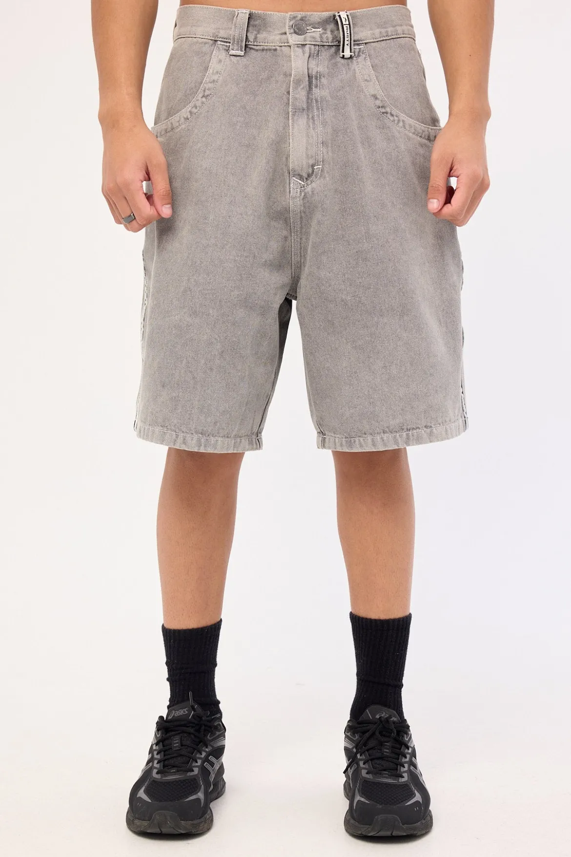 Turbo Daddy Baggy Jort London Summer