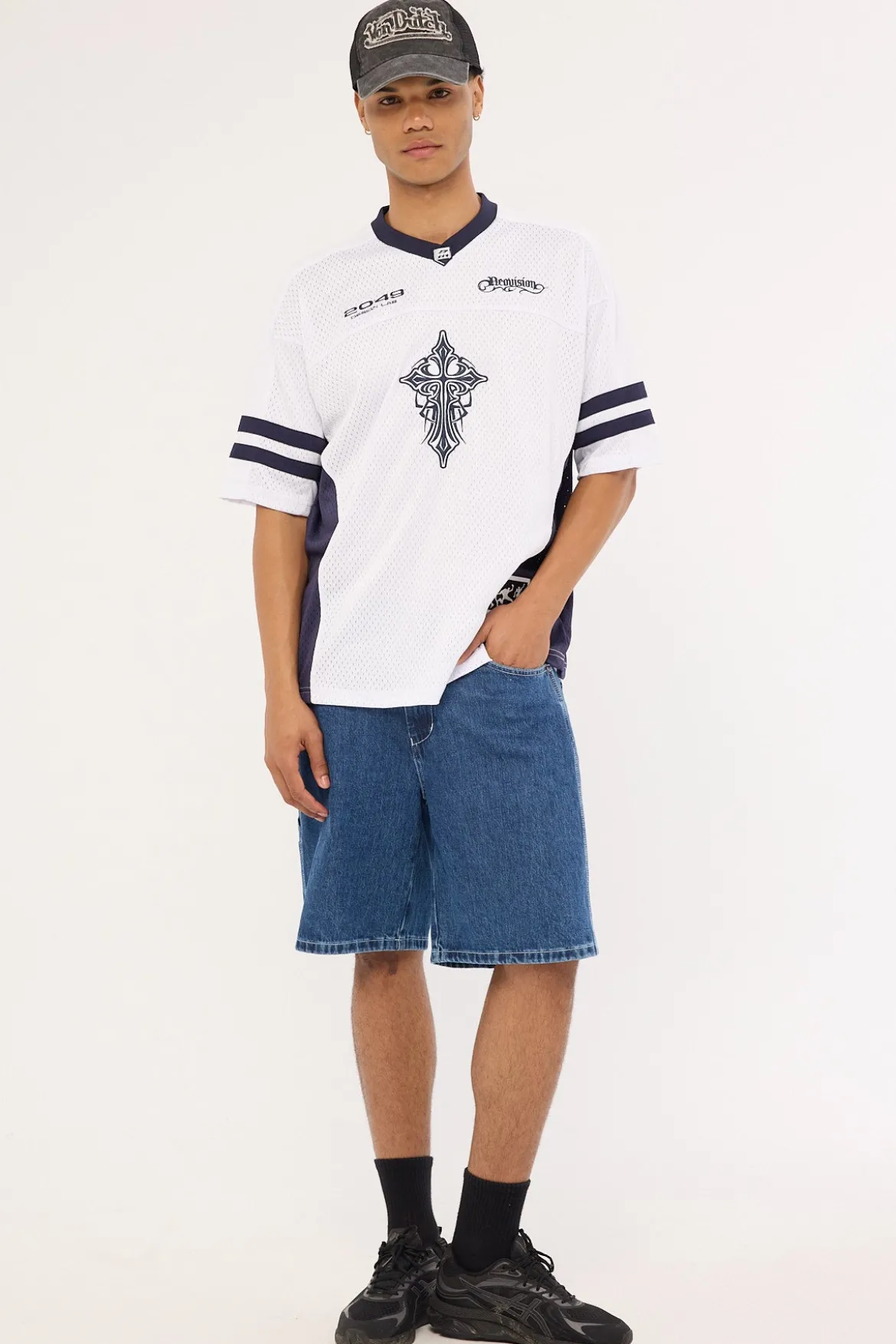 Tusk V Neck Jersey White/Navy