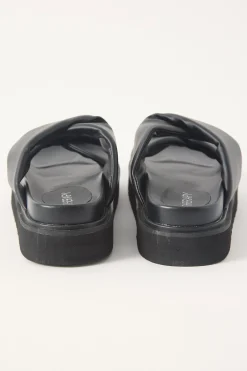 Valley Platform Sandal Black