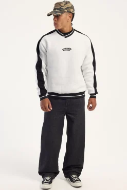 Vengeance V Neck Crew Ecru Marle Marle