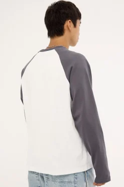Watto Long Sleeve Tee White