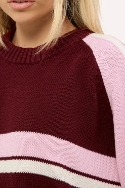 White Lines Two L/S Crew Neck Knit Burgundy