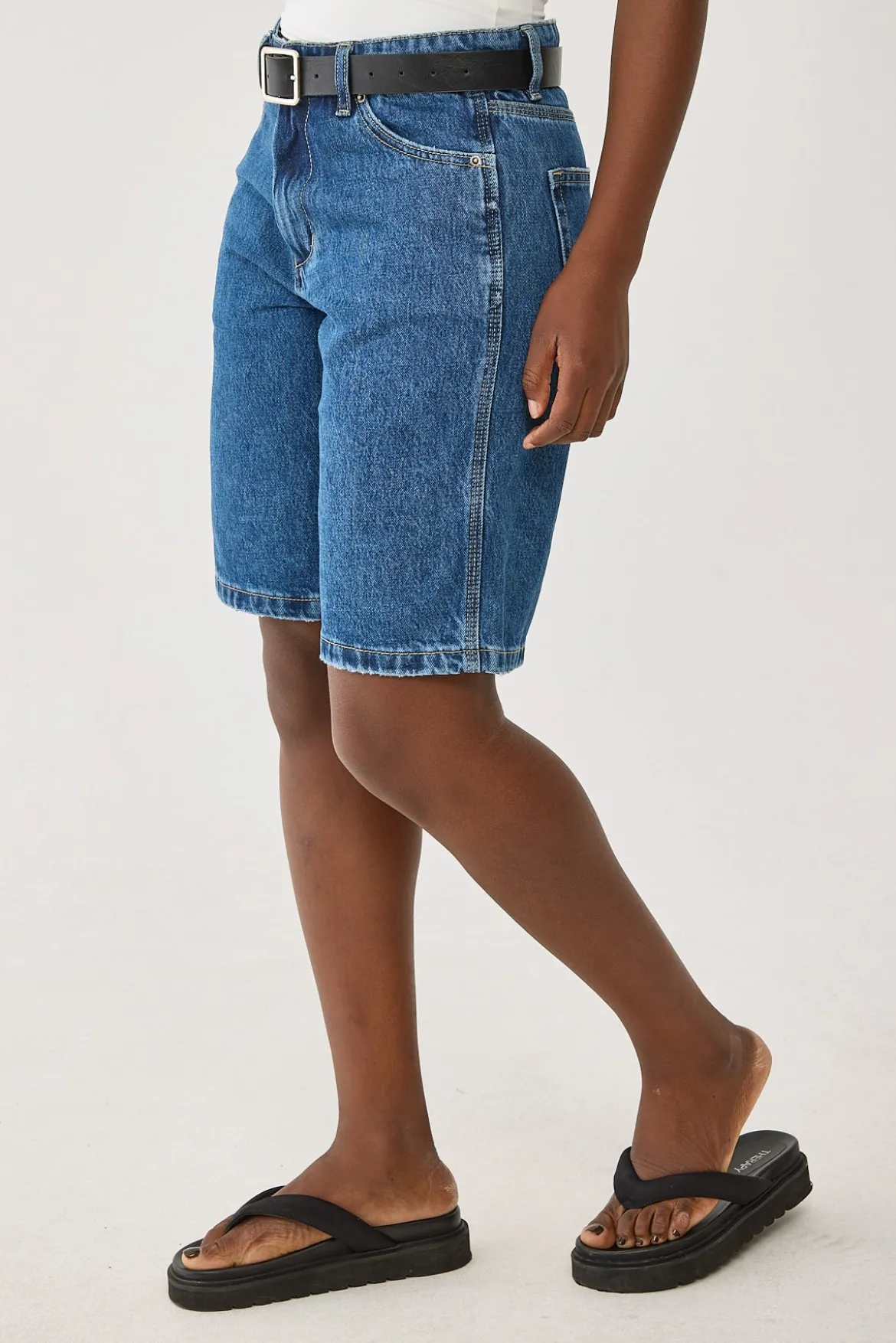 Worship Sloucher Short Worn Blue Rinse