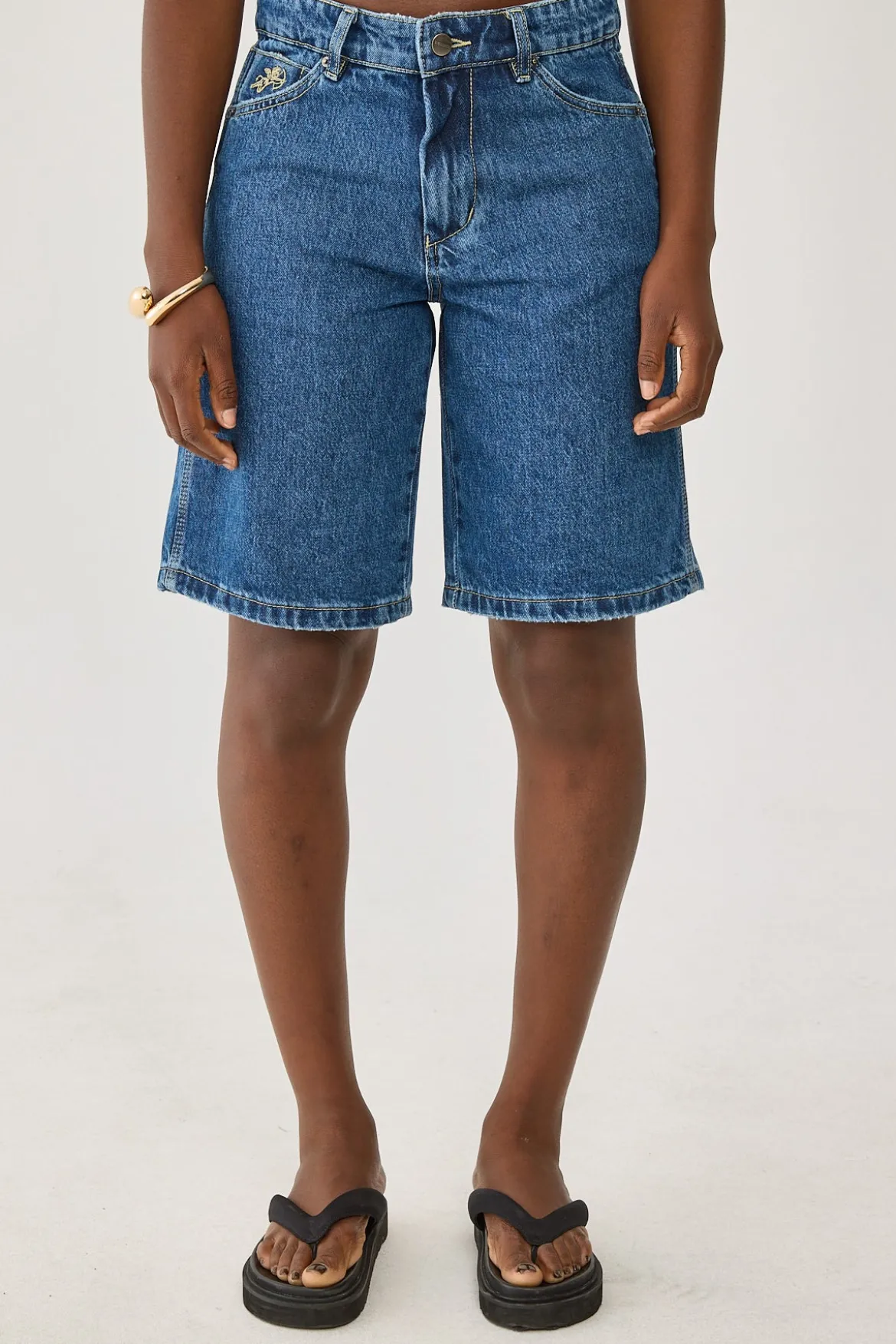 Worship Sloucher Short Worn Blue Rinse